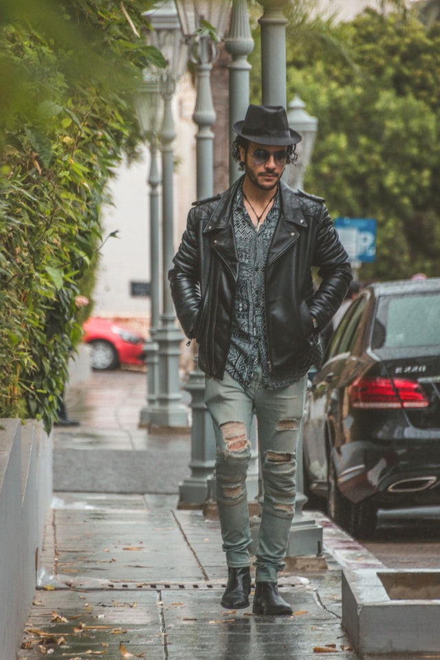 Things to Wear Under Leather Jacket to Look Good