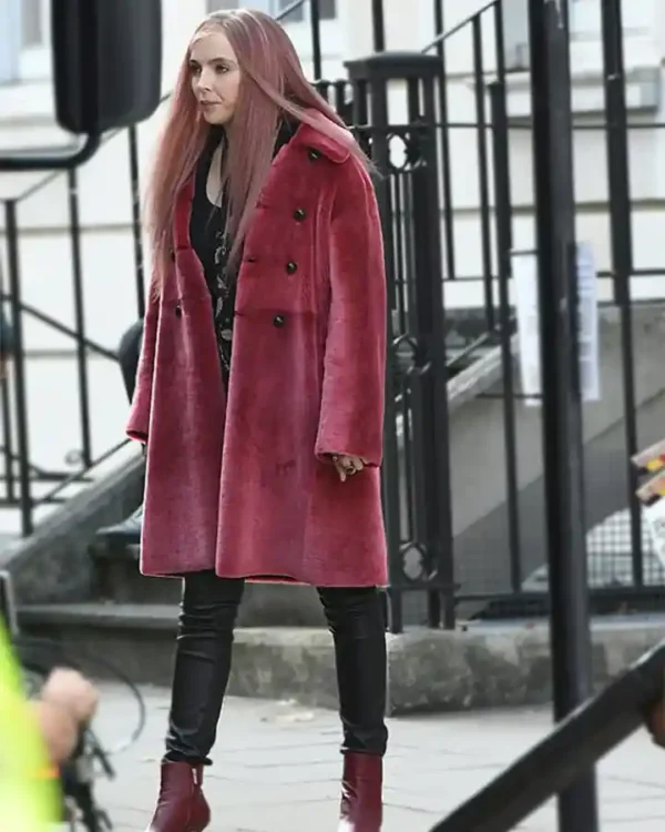 Killing Eve Jodie Comer Pink Velvet Coat