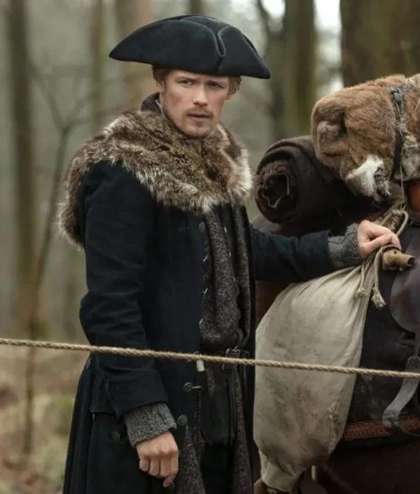 Outlander S04 Jamie Fraser Dark Grey Fur Coat