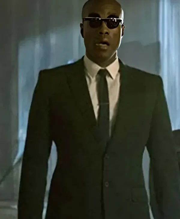 The Matrix Resurrections 04 Yahya Abdul-Mateen II Black Suit