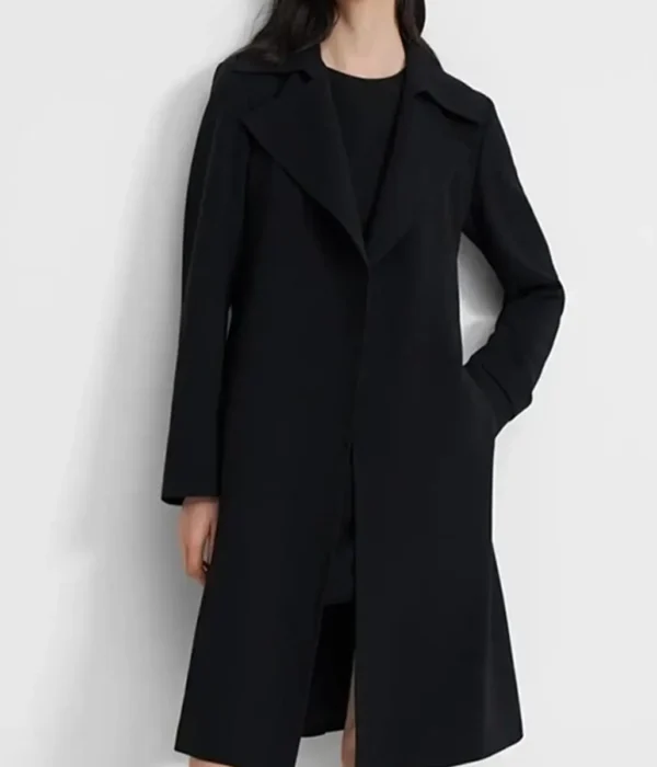 Zoeys-Extraordinary-Playlist-Joan-Notch-Collar-Wool-Coat