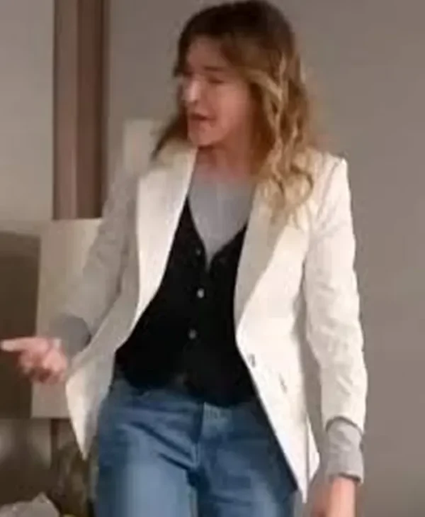 Shrinking S02 Christa Miller White Blazer